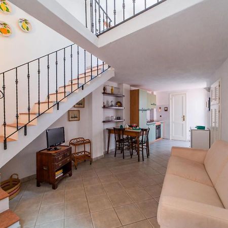 Murphy Holiday Home - Casa Papini La Maddalena  Exterior photo